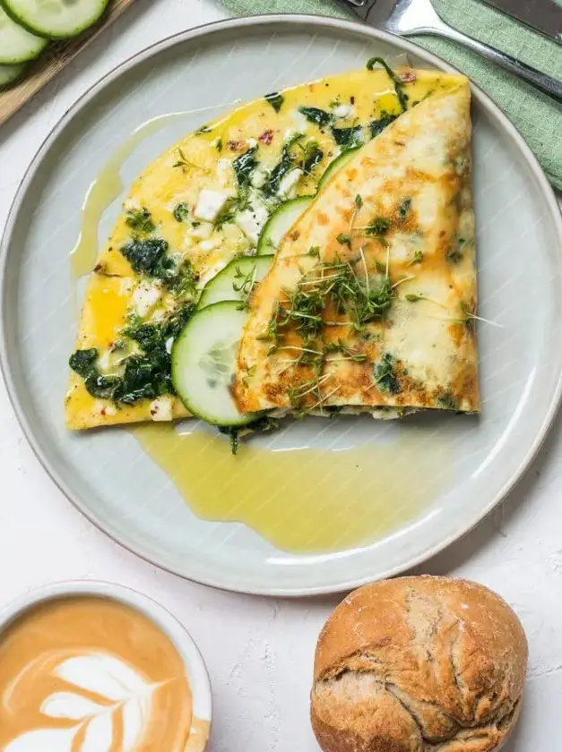 Spinach and Feta Omelet for Breakfast