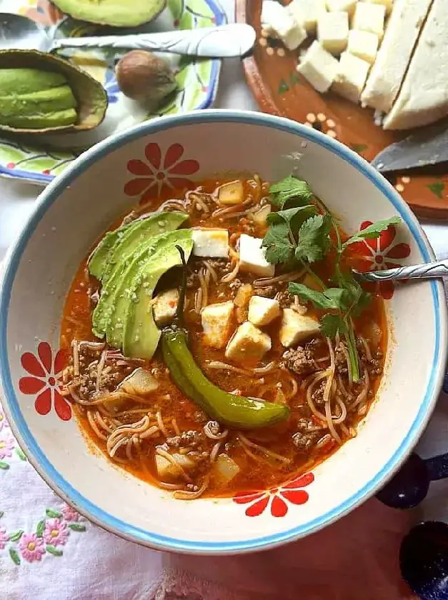 Sopa de Fideo con Carne y Papa (Beef and Pasta Soup)