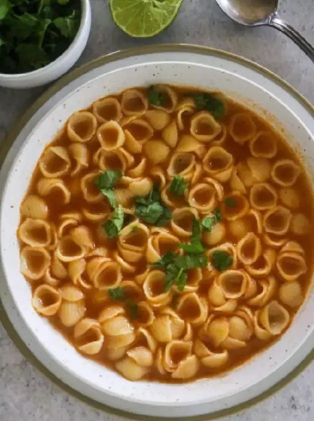 Sopa de Conchitas/Pasta Shell Soup