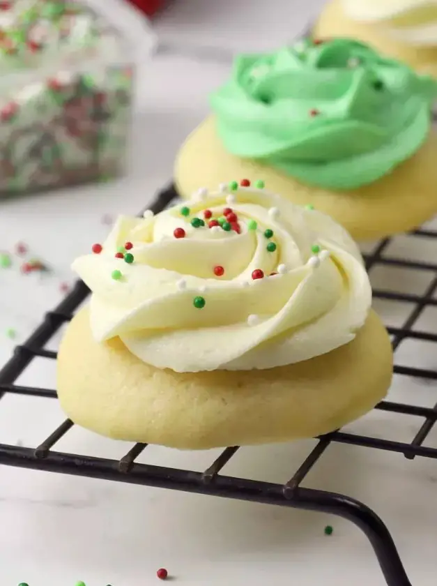 30 Best Christmas Cookies For Holiday Season
