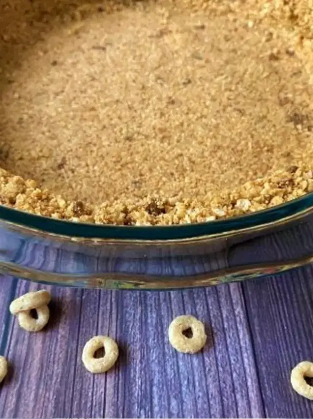 Cheerios Pie Crust – An Inexpensive Gluten-Free Option