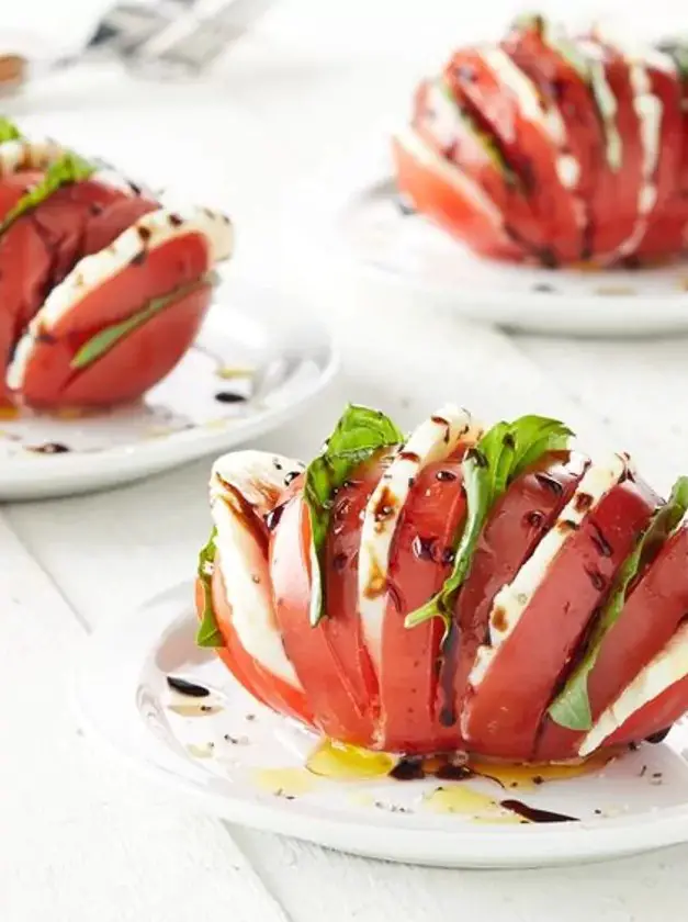 Hasselback Tomato Caprese Salad