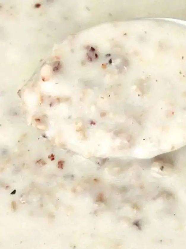 Easy Vegan Sausage Gravy for a Plant-Based Breakfast