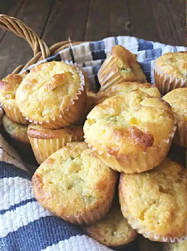 Mexican Cornbread Muffins