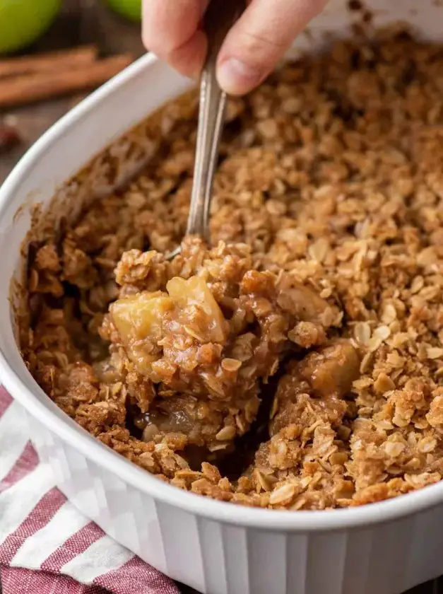 Caramel Apple Crisp