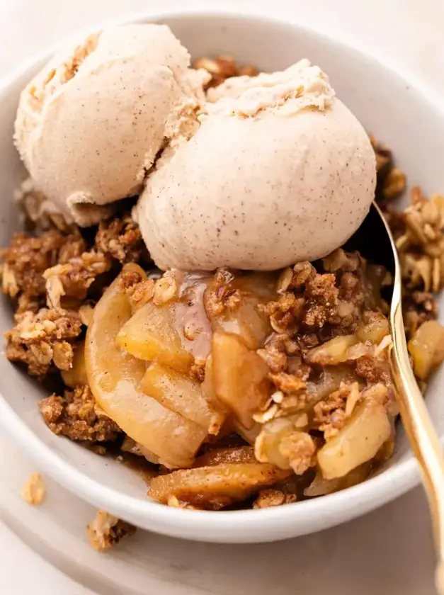 Healthy Apple Crisp